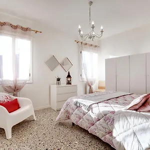 Ca' Artisti-s.margherita Venise